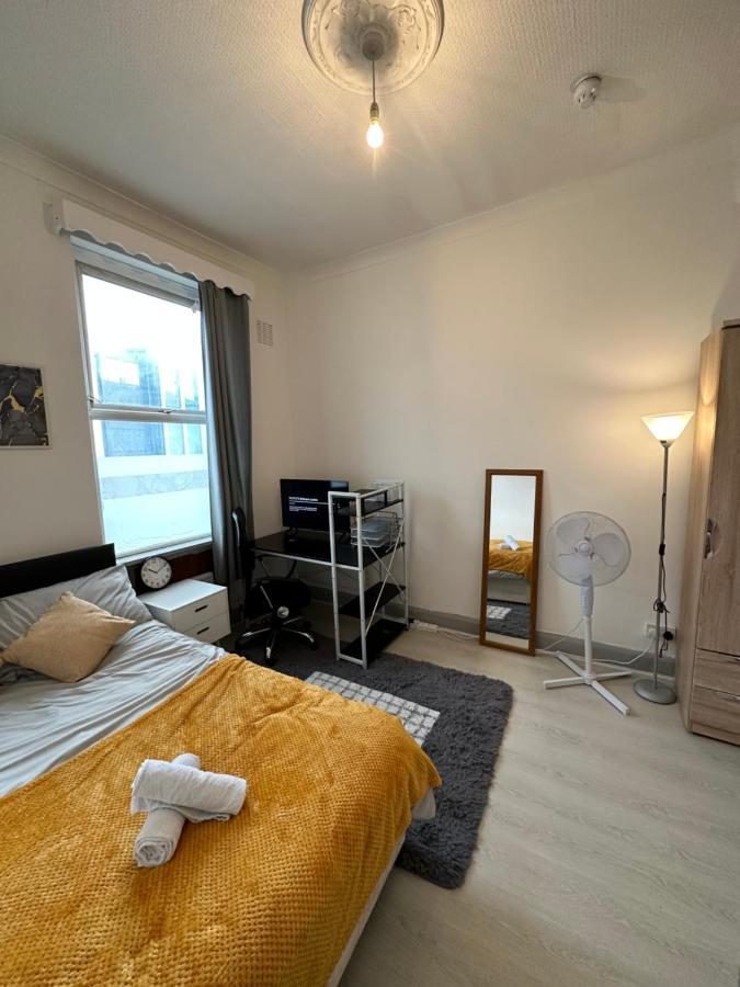 Apartamento Superb Modern Flat In Kings Cross Londres Exterior foto